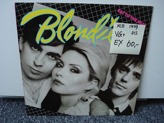 Product image 1 of 3