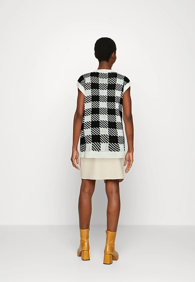 Product image 12 of 16