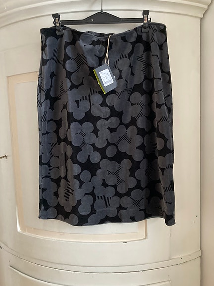 Product image 1 of 10