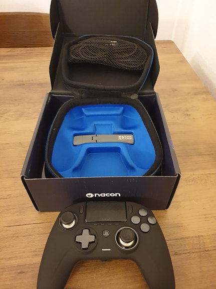 Product image 1 of 8