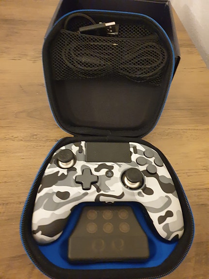 Product image 1 of 4