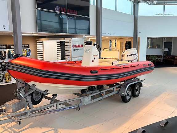 (A)   Zodiac PRO 15 MAN