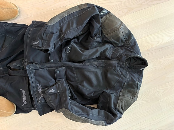 Product image 9 of 9