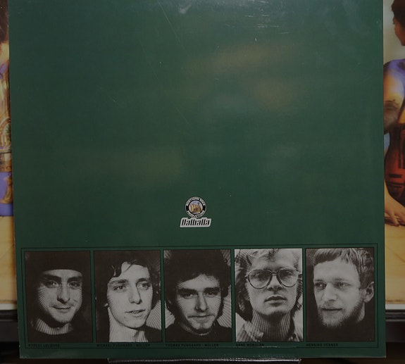 Product image 2 of 4