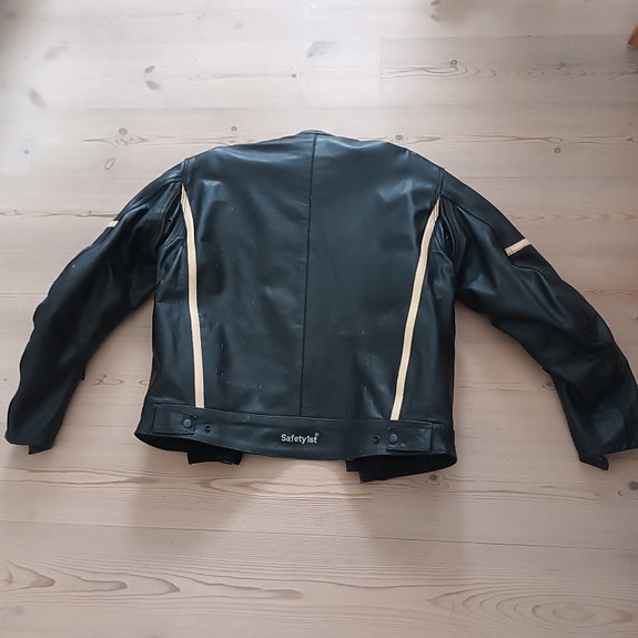 Product image 22 of 24