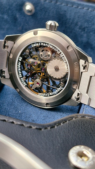 Product image 8 of 9