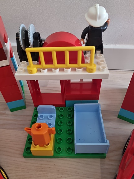 Product image 8 of 10