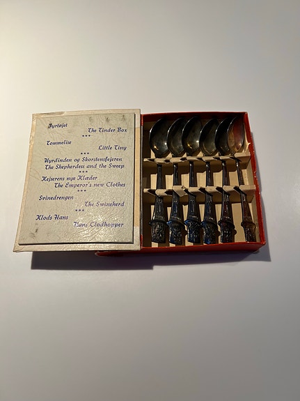 Product image 1 of 4