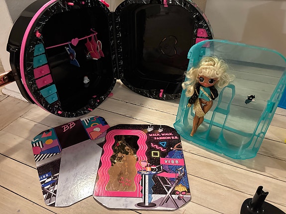 Product image 3 of 6