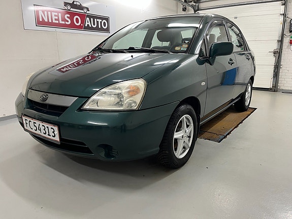 Suzuki Liana