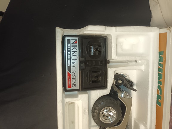 Product image 2 of 3