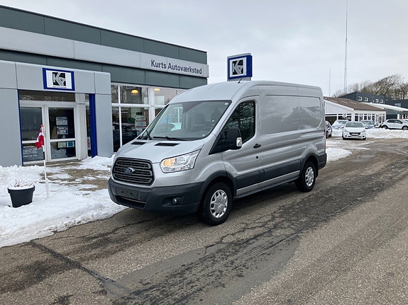 Ford Transit 350 L2 Van