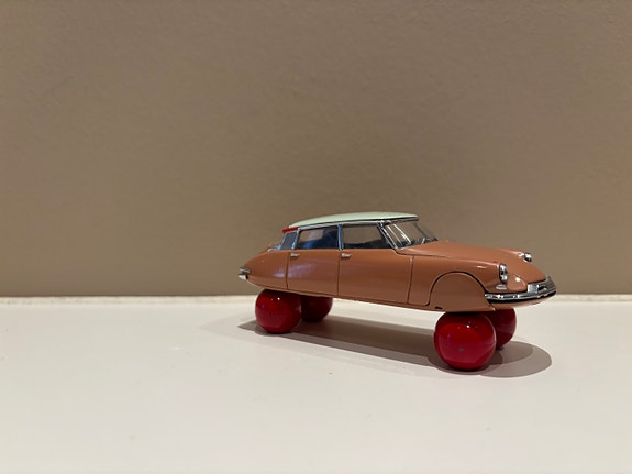 Product image 2 of 6