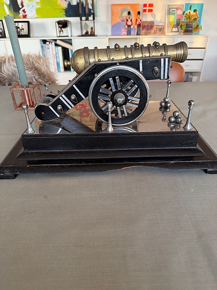 Product image 1 of 6