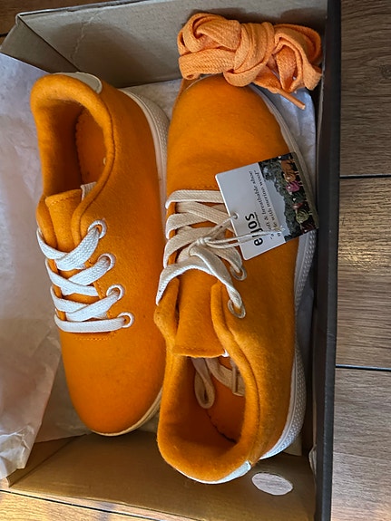 Product image 1 of 7