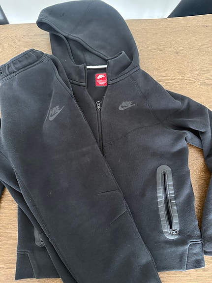 Product image 1 of 8