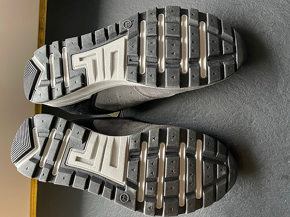 Product image 16 of 22