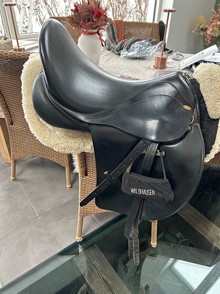 Product image 1 of 8