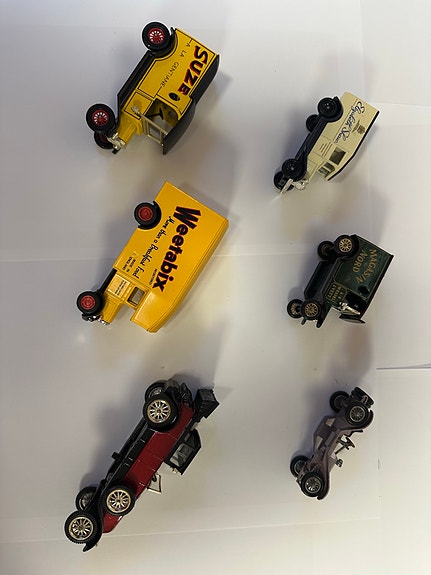 Product image 2 of 9