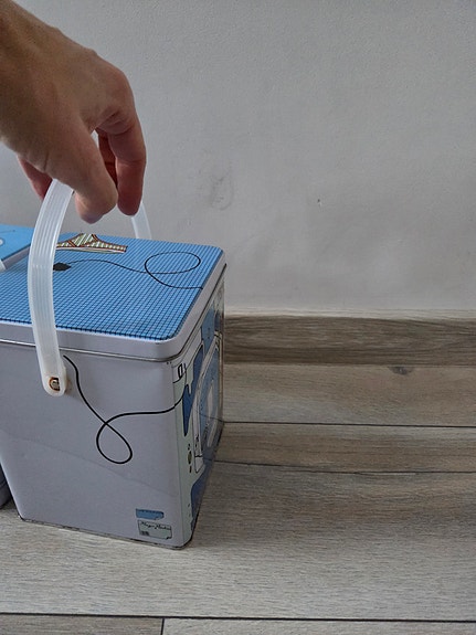 Product image 4 of 9