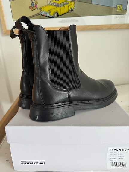 Product image 1 of 7