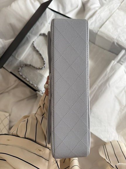 Product image 17 of 27