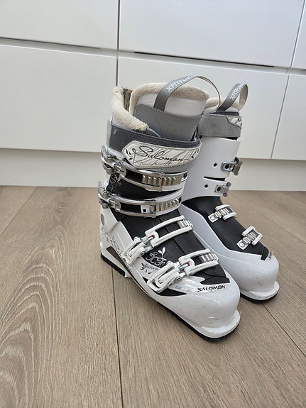 Product image 1 of 6