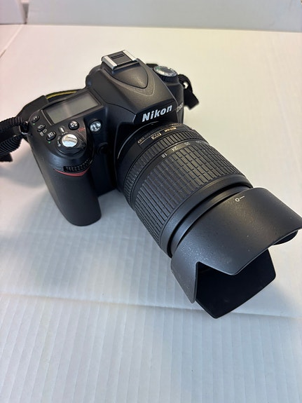 Product image 1 of 4