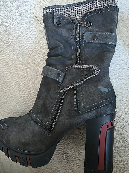 Product image 9 of 10