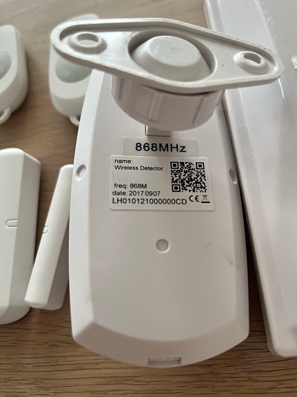 Product image 3 of 3