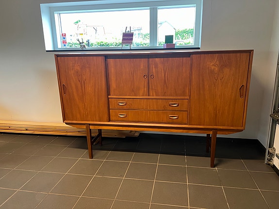 Product image 1 of 7