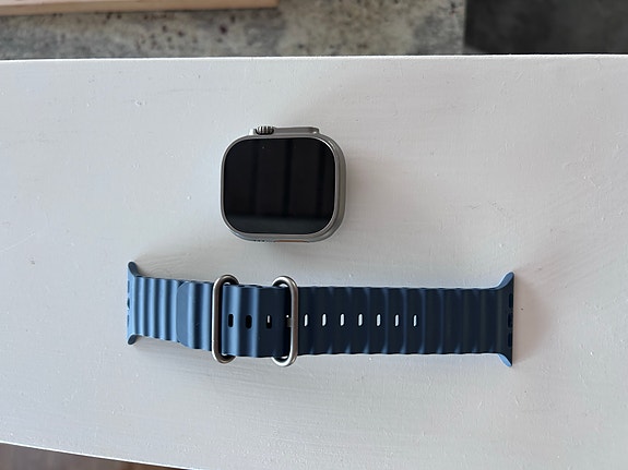 Product image 1 of 6