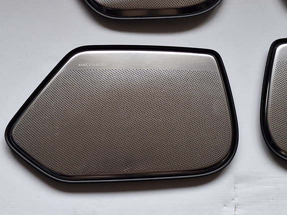 Product image 20 of 32