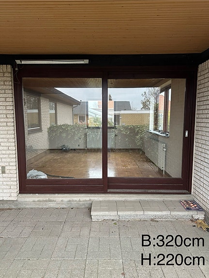 Product image 1 of 10