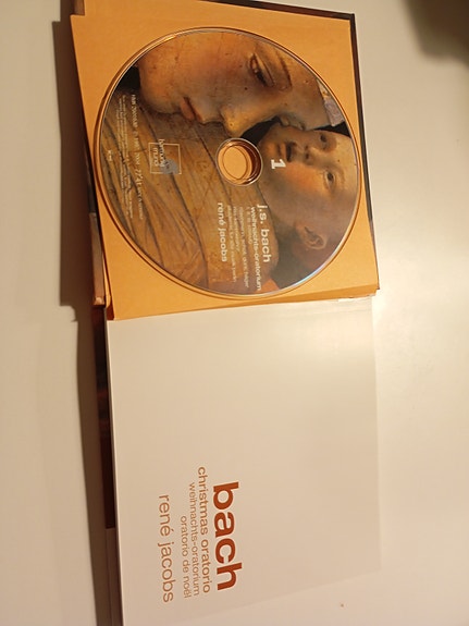 Product image 16 of 33