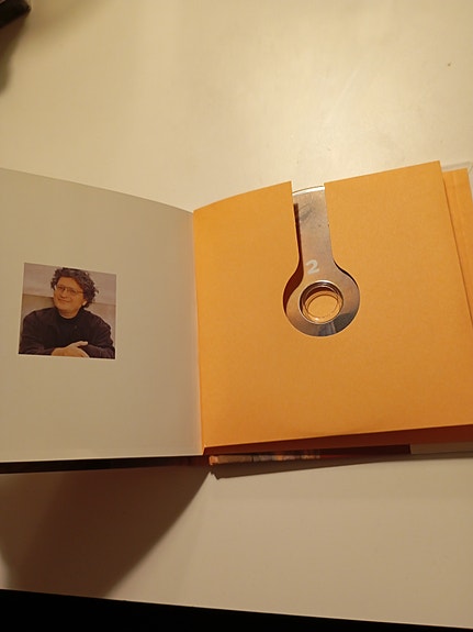 Product image 25 of 33