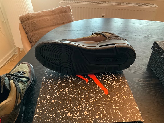 Product image 11 of 13