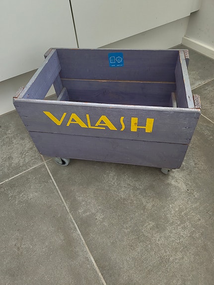 Product image 1 of 3