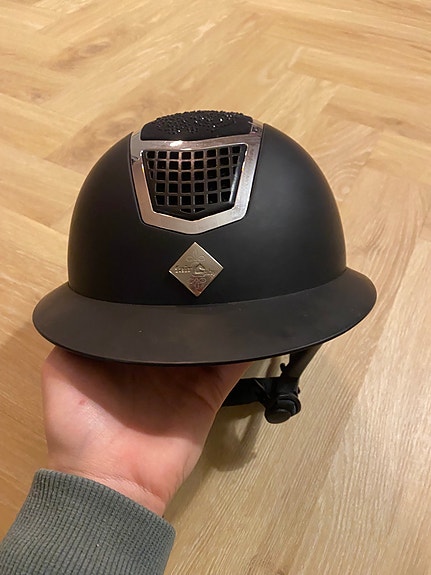 Product image 1 of 8