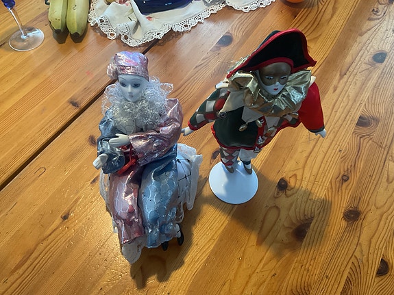 Product image 1 of 5