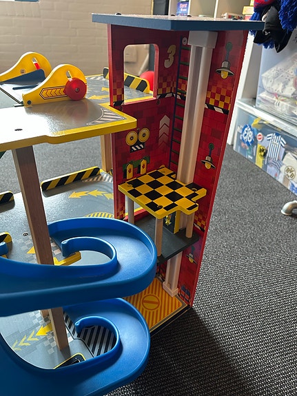 Product image 2 of 9