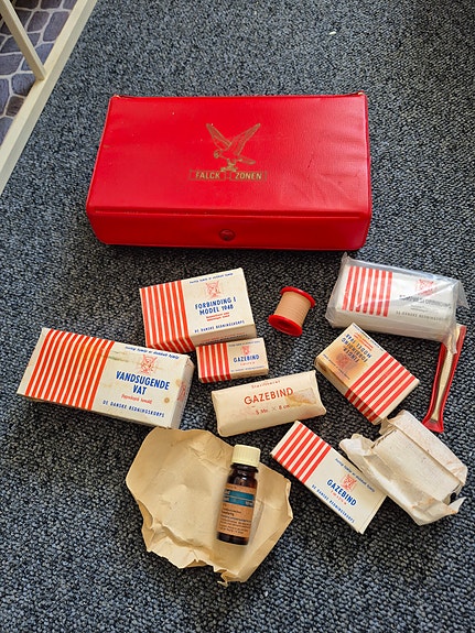 Product image 1 of 3