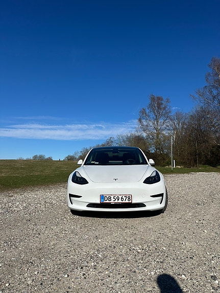 Tesla Model 3 til salg hos Nabilli