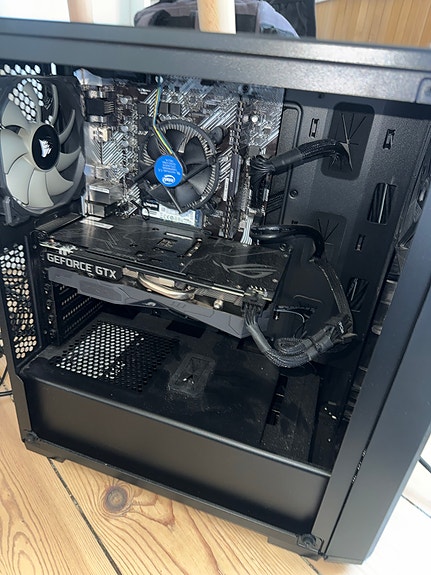 Product image 1 of 8