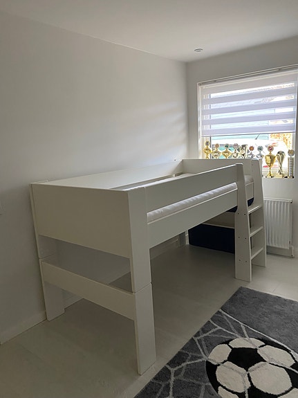 Product image 1 of 8