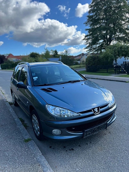 Peugeot 206