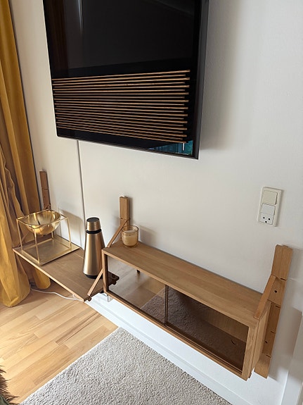 Product image 1 of 7