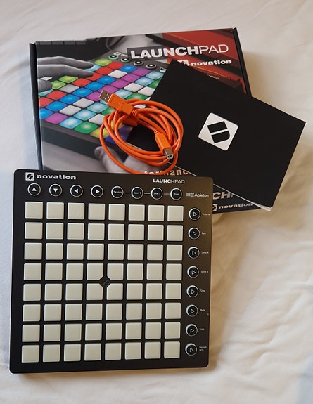 Product image 1 of 9