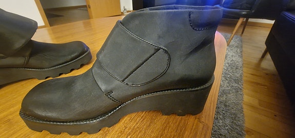 Product image 16 of 17