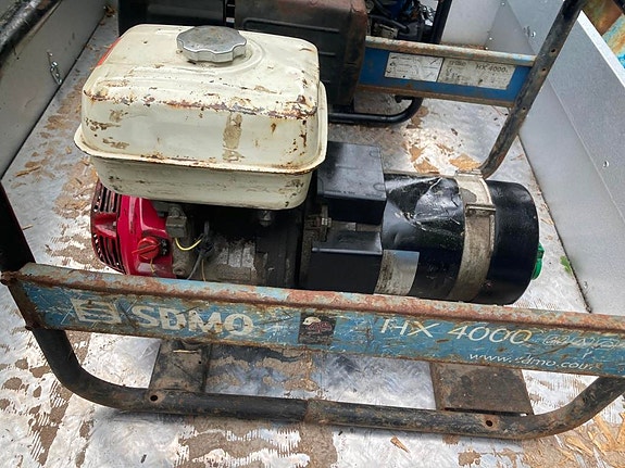 Product image 2 of 8